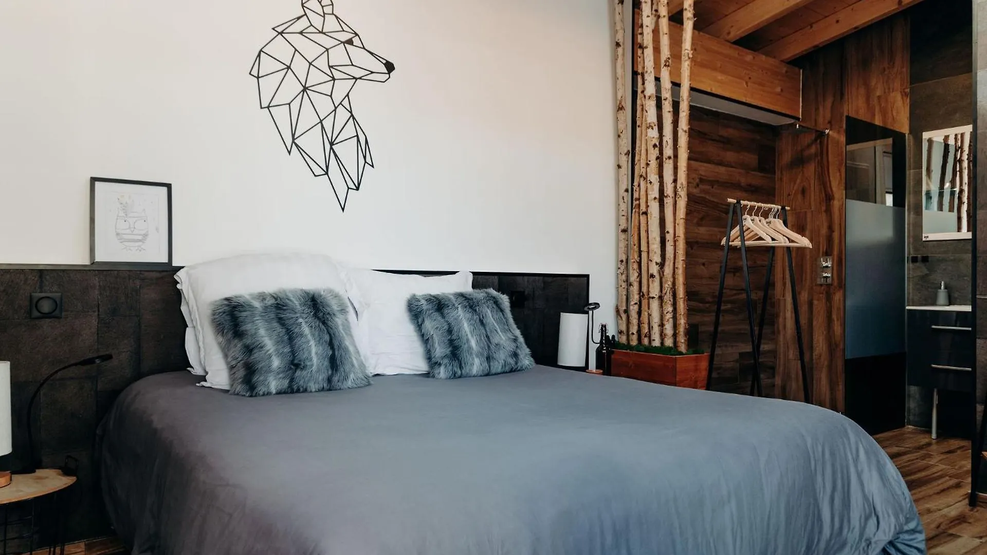 La Villa D\'Helene 2 - Chambres D\'Hotes - Cluses - Sejour Professionnels - Parking Gratuit contacts